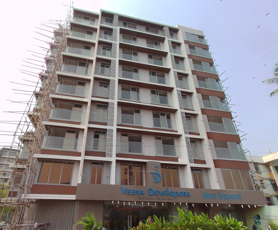 2 BHK Semi Furnished in Veena Solace , Santacruz West